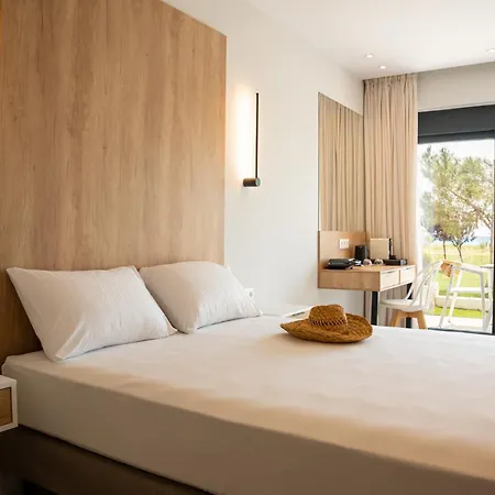 Irista By Golden Host Appartement Nea Moudania