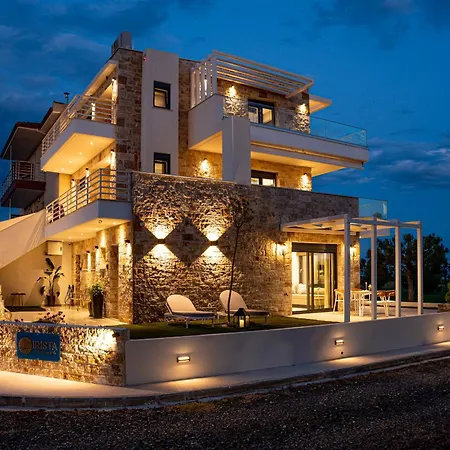 Apartment Irista By Golden Host